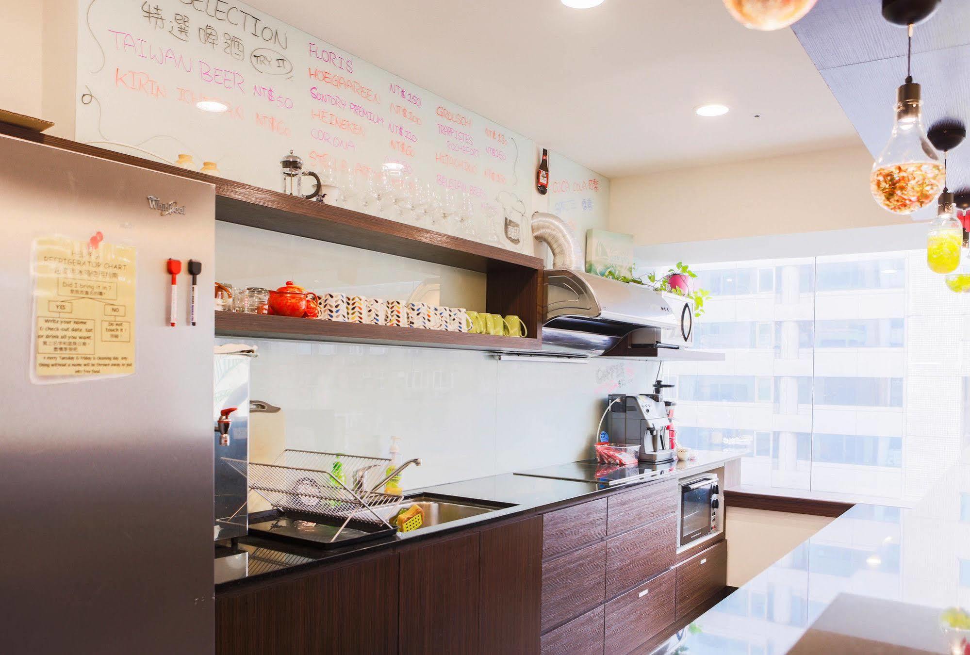 טאיפיי Sleepy Dragon Hostel מראה חיצוני תמונה